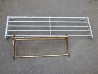 1858 · 2 METAL LUGGAGE RACKS