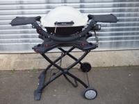 1922 · WEBER Q100 BBQ WITH STAND