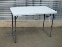 1929 · FOLDING TRESTLE TABLE
