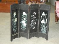 1041 · HAND PAINTED CHIP CARVED FOLDI
