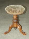 1042 · LATE VICTORIAN WALNUT TELESCOP