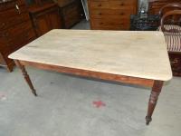 1058 · PINE TOP & BLACKWOOD FARMHOUSE