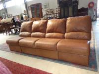 1064 · LEATHER UPHOLSTERED 3 PIECE MO