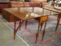 1079 · ASH TURNED LEG DROP SIDE TABLE