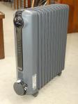 1148 · DELONGHI COLUMN HEATER - GOING