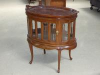 1220 · MAHOGANY COCKTAIL CABINET WITH