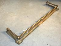 113 · LATE VICTORIAN BRASS FIRE FEND