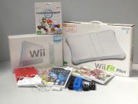 Wii Console, Controllers & Gam