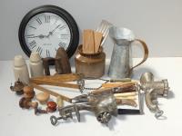 215 · BOX OF KITCHENALIA & WALL CLOC