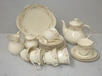 Royal Doulton 'Diana' China Te