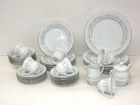 433 · NORITAKE 'MERRYWOOD' PATTERN D