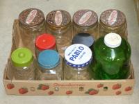 440 · QUANTITY OF VINTAGE JARS