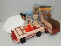 481 · 2 BOXES OF RETRO BARBIE JEEP,