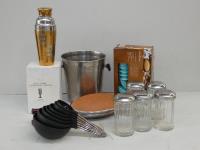 Box Of Condiment Shakers, Ice