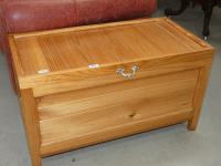 Pine Blanket Box H-50 L-88 D-4